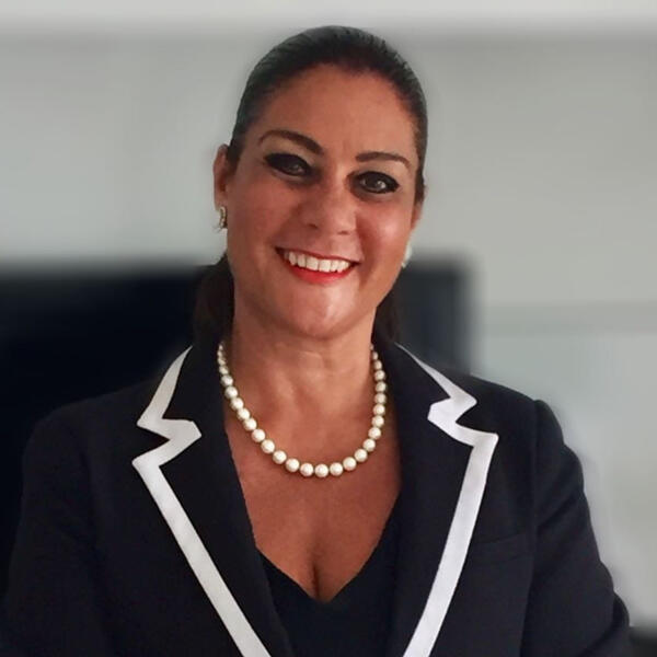 Prof. Maria Regina Xausa